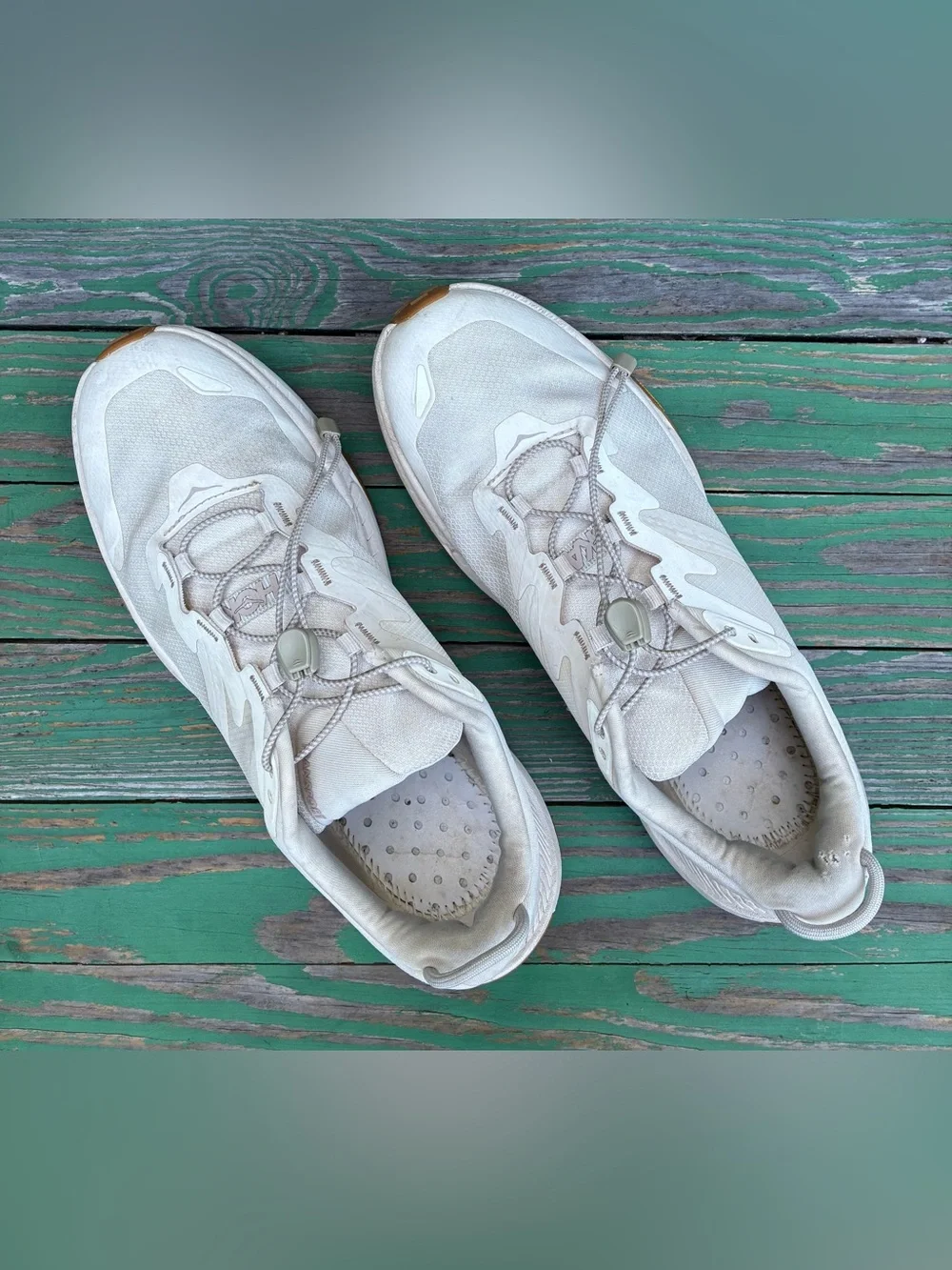 HOKA Womens Transport Running Walking Shoes Sneakers Eggnog Sz 10 B Vibram